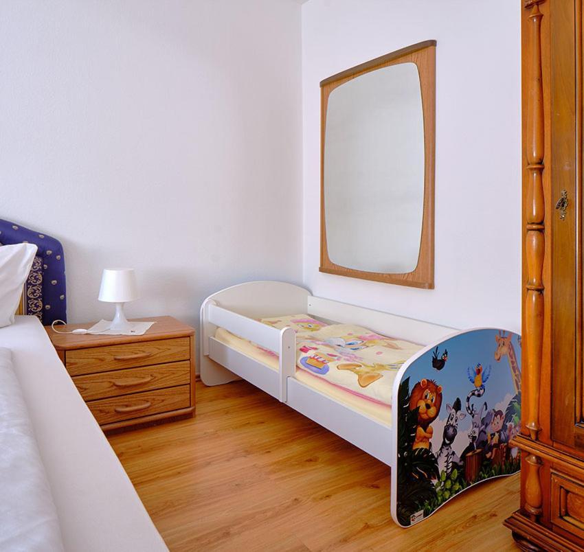 Komfort Ferienwohnung Bad Pyrmont Naehe Kurpark Esterno foto