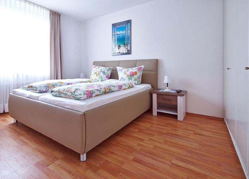 Komfort Ferienwohnung Bad Pyrmont Naehe Kurpark Esterno foto